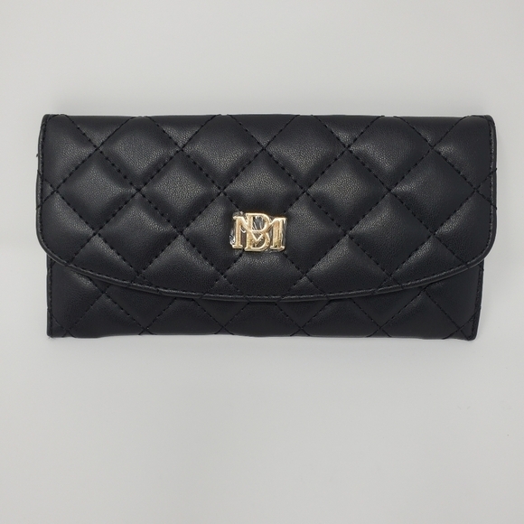 BADGLEY MISCHKA BLACK QUILTED TOP HANDLE PURSE NWOT BLACK WALLET FAUX LEATHER - Picture 3 of 16